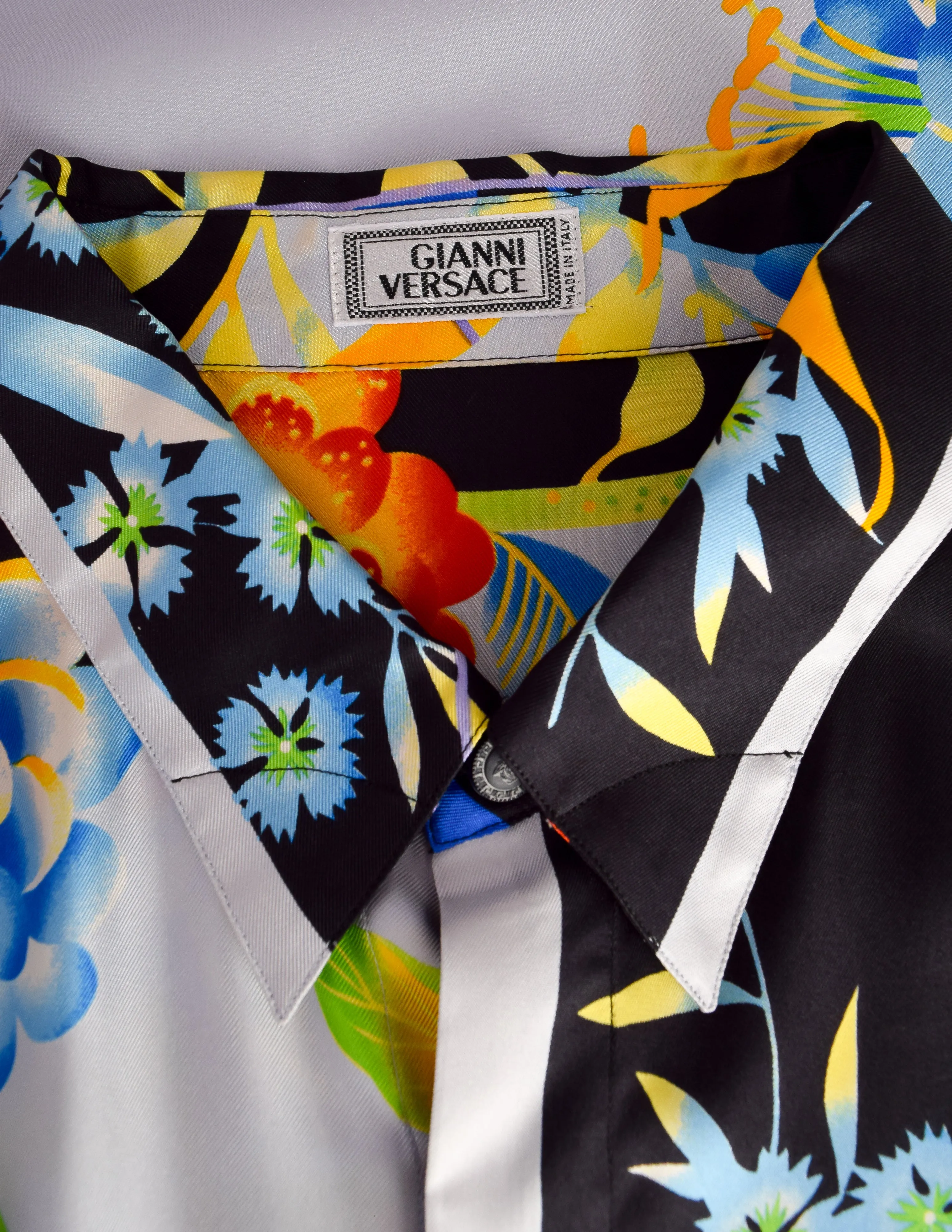 Gianni Versace Vintage 1990s Men's Japanese Inspired Tropical Print Silk Button Up Shirt