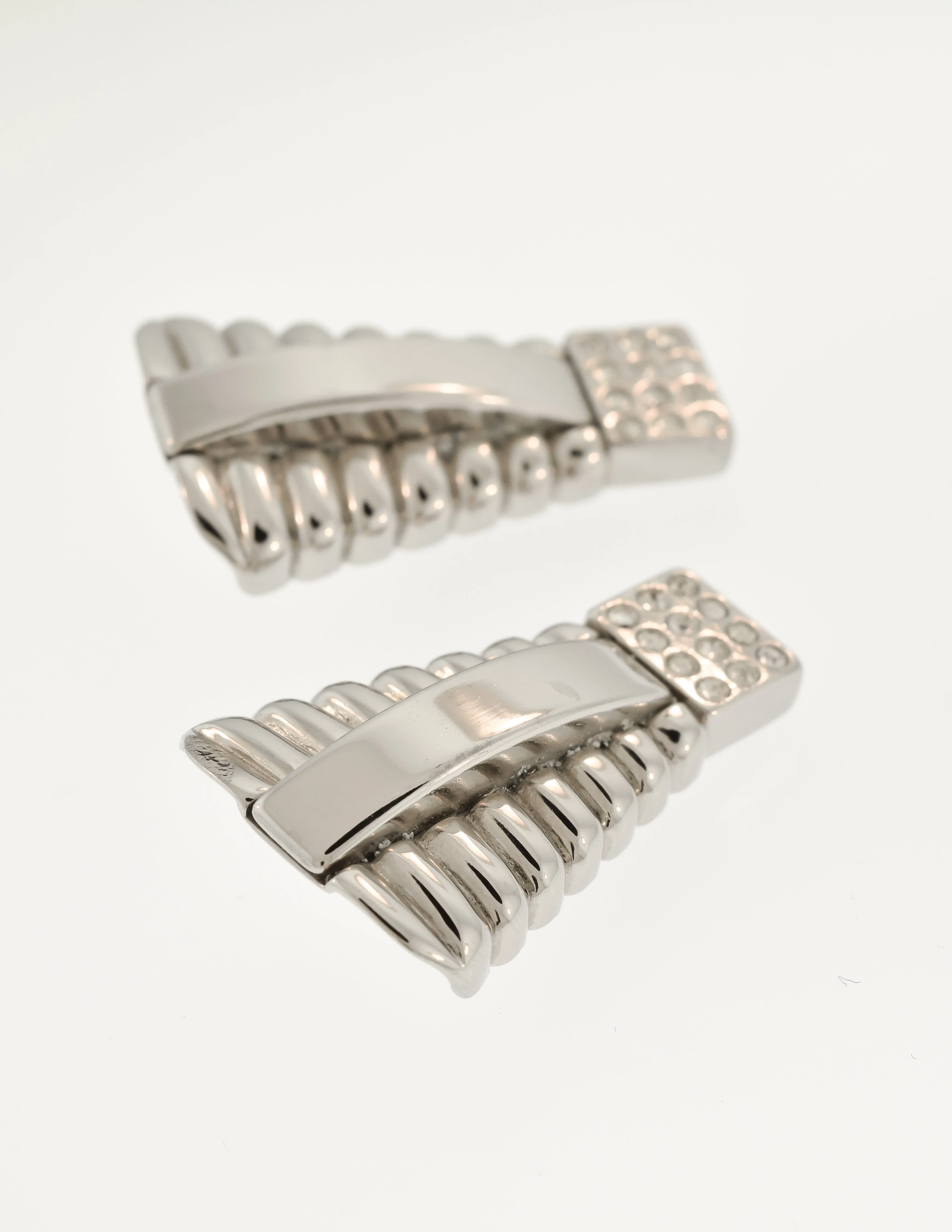 Gianni Versace Vintage Silver Geometric Ribbed Rhinestone Earrings