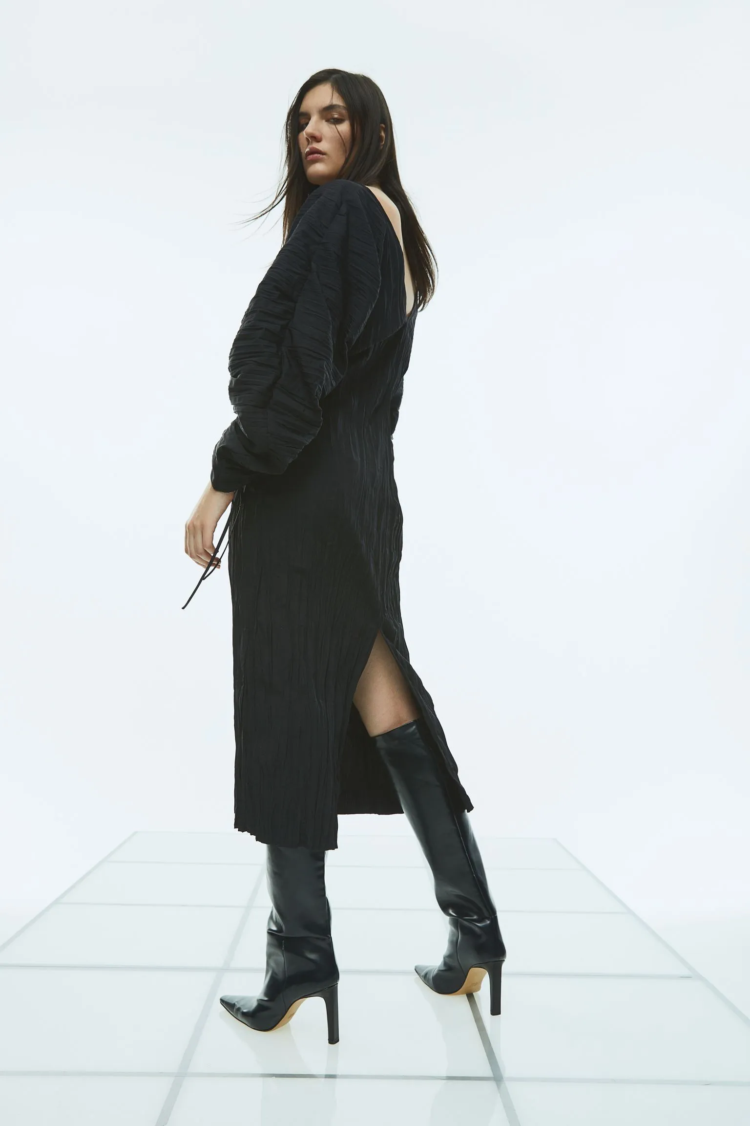 H&M Voluminous dress, black